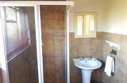 Clarens Bed & Breakfast | Ash River Lodge B&B