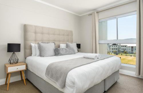 Century City Apartment | Ashton Park 419