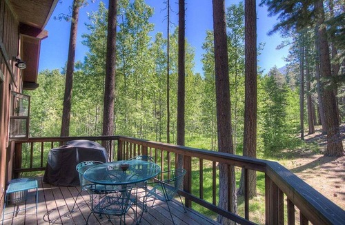 South Lake Tahoe House | Aspen View Lodge | BBQ | 2 Miles from Heavenly Ski