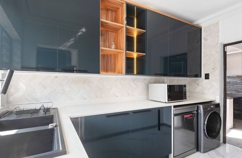 Durban North House | At 40 Oceanview - Four Bedroom House, Sleeps 8