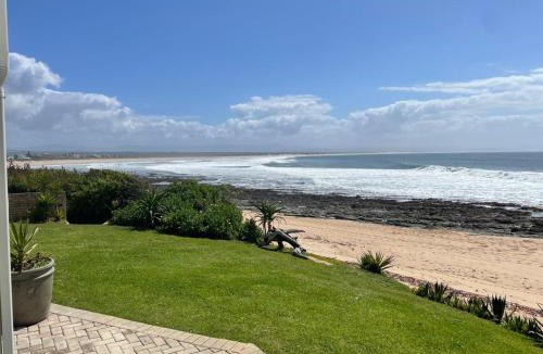 Jeffreys Bay Apartment | At The Waves, Jeffrey's Bay