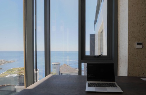 Bantry Bay Apartment | Aurum 501 - Three Bedroom Apartment, Sleeps 6