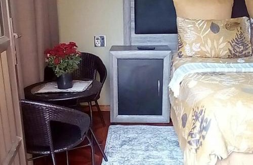 Greater Johannesburg Metropolitan Area Hostel | Authentic Bicycle Tours and Backpackers