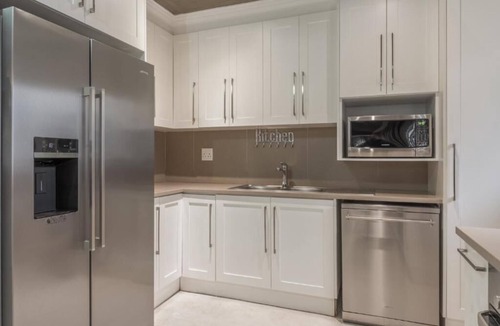 Stellenbosch Central Apartment | Avemore LaGratitude No 6- with backup power