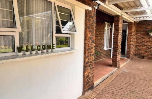Croydon House | Aviator's Nest OR Tambo
