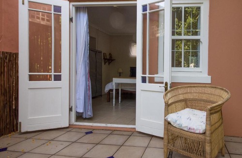 Plumstead Apartment | Avocado Cottage