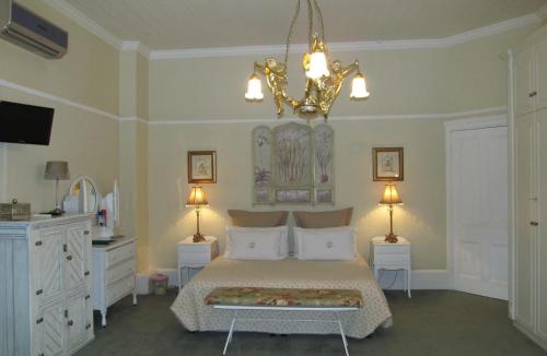 Graaff-Reinet House | Avondrust Guest House