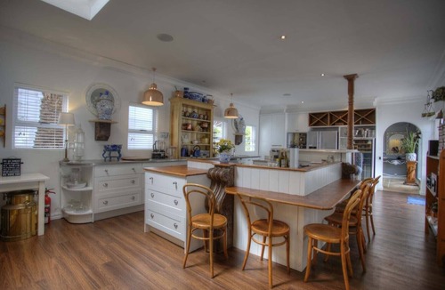 Eastcliff Villa | Awesome Luxury Self Catering ,Child friendly Home ,Superb outdoor living areas.