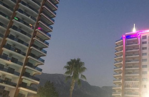 Seki Apartment | AZURA PARK Complex