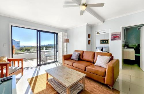 Big Bay Apartment | AZURE 31 ON BIG BAY