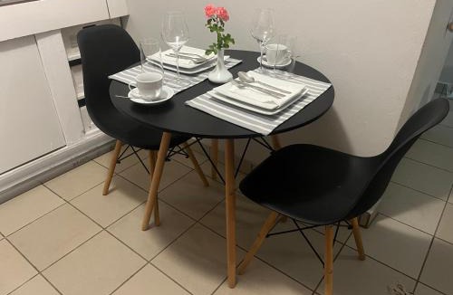 Greater Johannesburg Metropolitan Area House | B-Hive at Devland Room 3