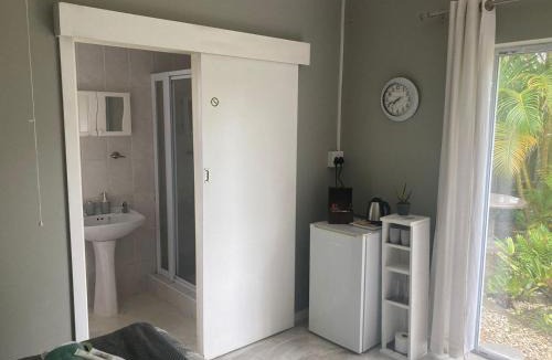 Beacon Bay Bed & Breakfast | B2Basics