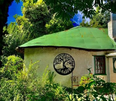 Hogsback House | Back o' the Moon Holiday cottage