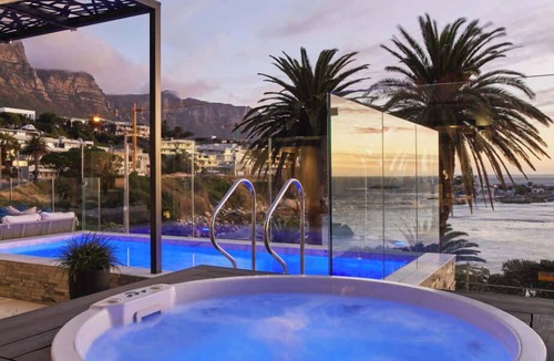 Camps Bay Villa | Bakoven Palms - Ultra Luxury Villa with jacuzzi