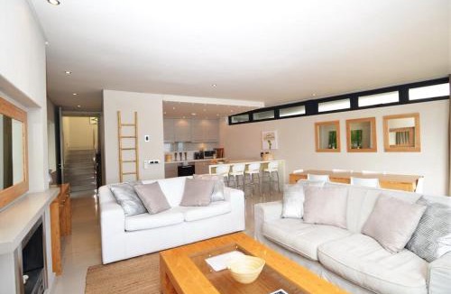 Hermanus City-Centre Apartment | bamboo @ Le Paradis
