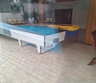 Melville House | Banana Beach Club B6