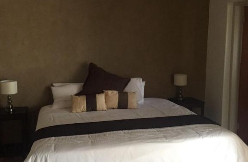 Lephalale Bed & Breakfast | Baobab Lane Lodge
