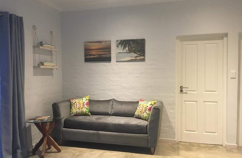 Scottburgh Bed & Breakfast | Bare Feet Retreat