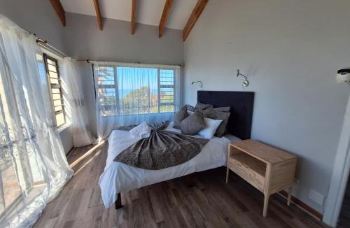 Port Alfred House | Barefoot Bliss Holiday Home