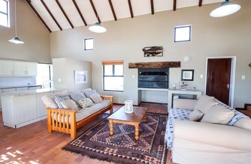 Jacobs Bay House | Barking Beach Cottage Jacobsbaai - Jacobs bay - Pet Friendly