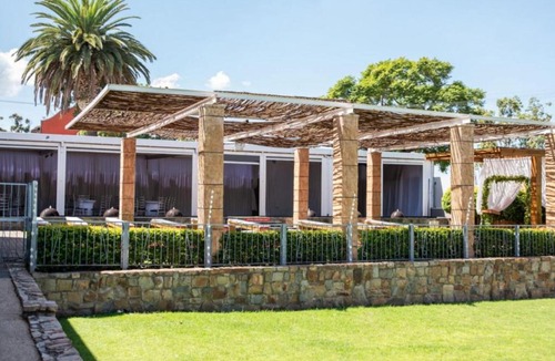 Uitenhage House | Barkly Street Guesthouse