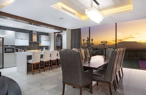 Trawal House | Baronetcy Kings Villa