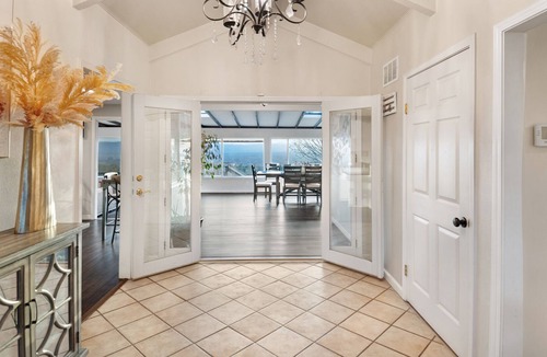 Evergreen Villa | Bay Area Views Retreat and Events at Veranda Hills
