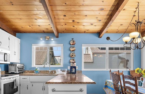 Eastside Santa Cruz House | Bay Watch Beach House