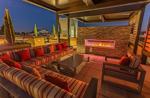 Burlingame Apartment | Bayswater