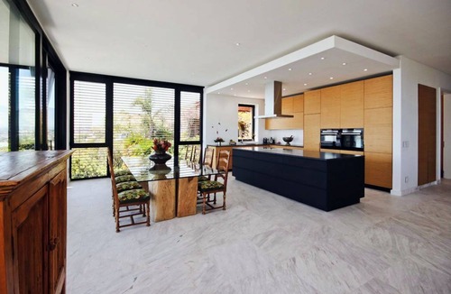 Gordon's Bay House | BAYWATCH'S APARTMENT