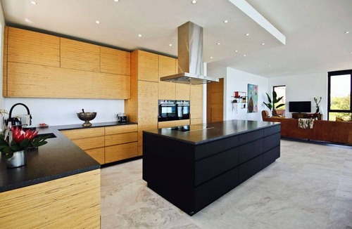 Gordon's Bay House | BAYWATCH'S APARTMENT