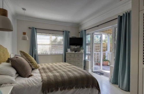 Plettenberg Bay Bed & Breakfast | Beach house- just kick off your shoes and make yourself at home