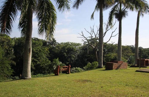 St. Lucia Ski Chalet | Beach themed, Bush at your doorstep, World Heritage Site.