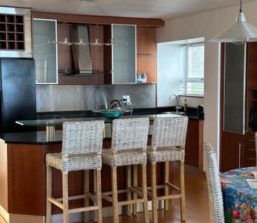 Clifton Apartment | Beach Vibes Clifton!