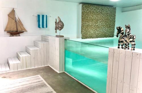 Hout Bay House | Beachfront @ Beach Club