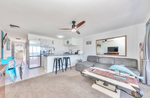 West Beach Apartment | Beachfront couples paradise overlooking Robben Island and Atlantic ocean.