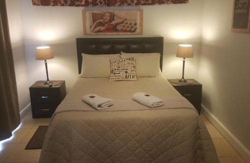 Summerstrand Bed & Breakfast | Beachway Guesthouse