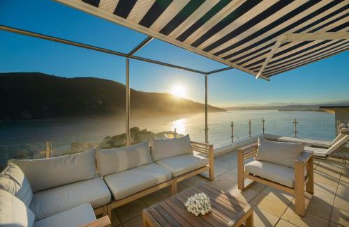 Knysna House | Beacon House