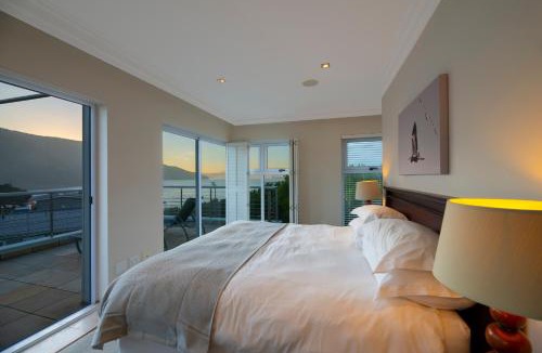 Knysna House | Beacon House