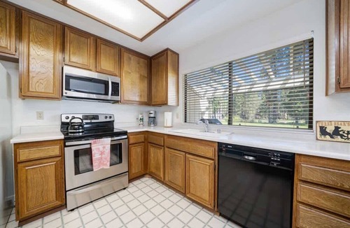 Plumas Eureka Estates Condo | Bear`s Den! - 86 Ponderosa