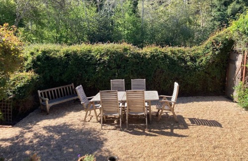 Inverness House | Beat the Heat in our Sunny Classic Inverness Home