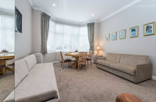 Greater Johannesburg Metropolitan Area House | Beautiful 2 bedroom Apartments