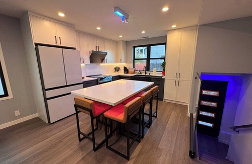 Westlake House | Beautiful 3-bedroom house with AC in charming Daly City
