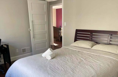 St. Francis House | Beautiful 3B2B Home near SFO