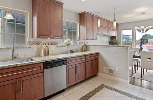 St. Francis House | Beautiful 3B2B Home near SFO