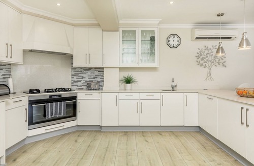 Westlake House | Beautiful 4 bedroom home in security estate