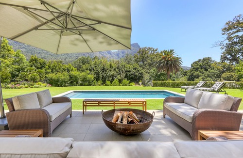 Bishopscourt House | Beautiful 5 bedroom Bishopscourt
