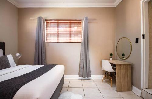 Waterkloof Glen Apartment | Beautiful and Modern apartment close to Menlyn