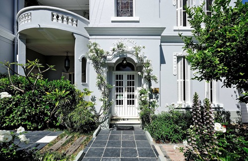Cape Town Apartment | Beautiful large Apartments in100 year old Manor house, great location n