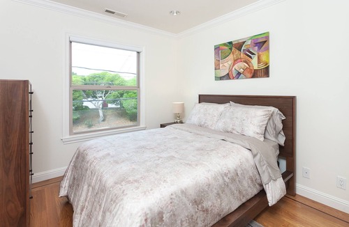 Central Richmond House | Beautiful Large Furnished Single Family Home, 1 1/2 blocks to Golden Gate Park